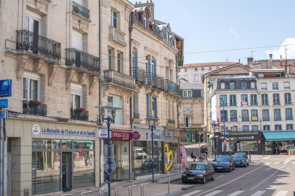 Studio Meuble Verdun - 3Eme Etage, Verdun מראה חיצוני תמונה